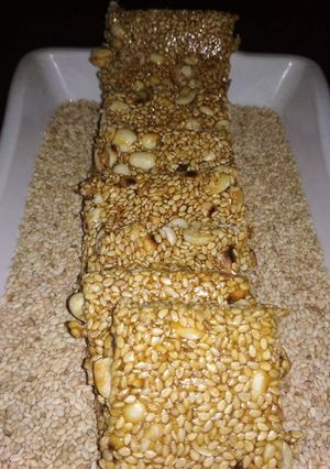 A picture of Till gud and peanut chikki.