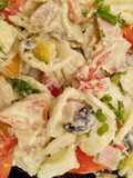 Nudelsalat mit fruchtigem Avocado-Dressing