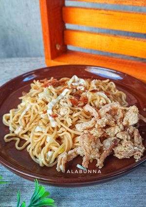 Foto resep Mie Goreng Ayam Kol Sederhana