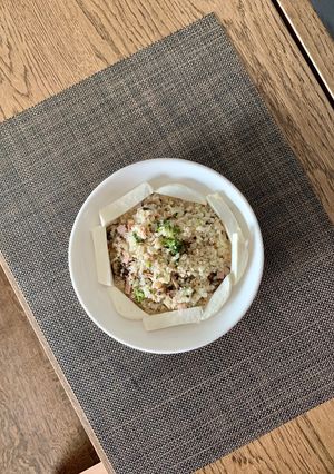 Una foto de Revuelto de arroz de coliflor 🥦