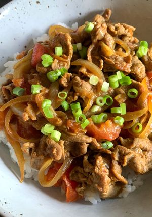 A picture of Lamb Curry Rice Bowl.