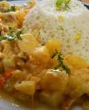 Pollo al curry con nata