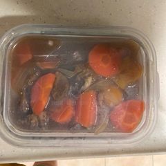 A picture of Beef Stew sans red wine 🍷 in thermal pot.