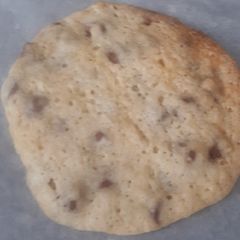 A picture of Chocolate chip cookie.