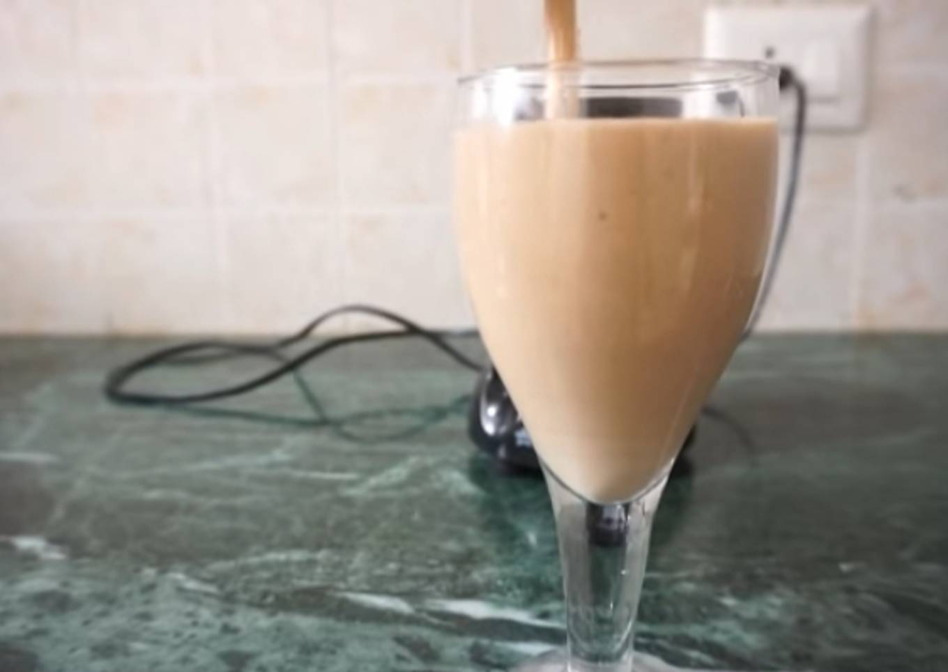 Banana and coffee drink