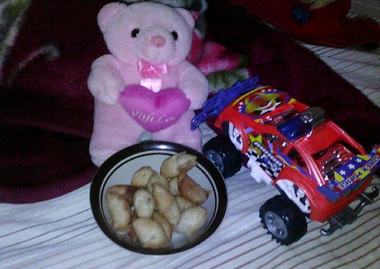 Pisang Molen Mini..nyummy..by:Erni Hartanti.Amd๐๐