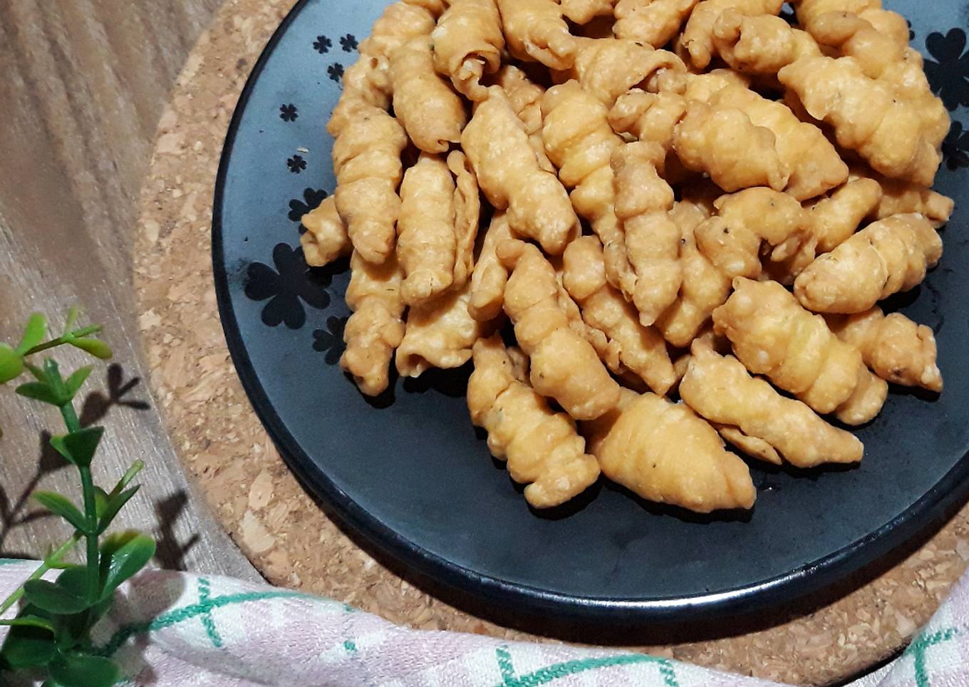 KUE GARPU / KUE KEONG