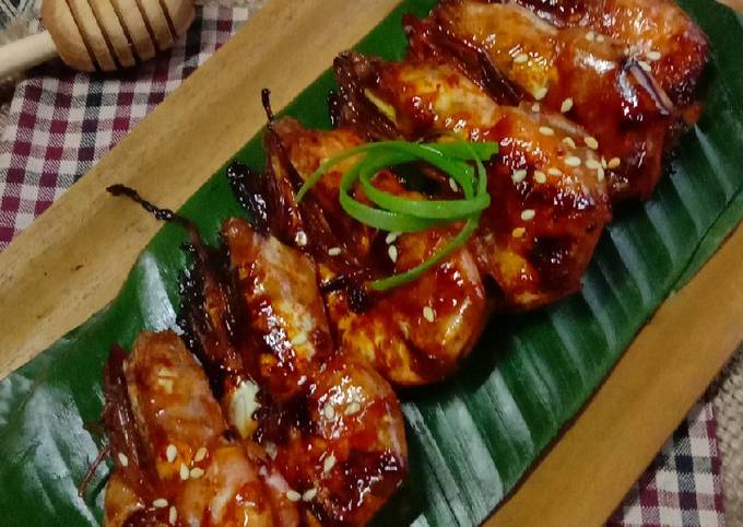 Resep Udang Bakar Madu oleh Manda Evie - Cookpad