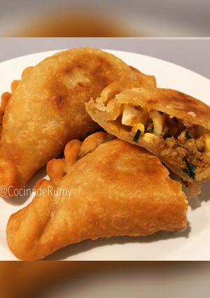 Una foto de Empanadas de carne🥟