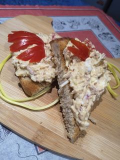 Tojásos tonhalkrém recept fotója