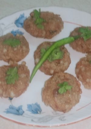 साबूदाना कटलेट (sabudana cutlet recipe in Hindi) रेसिपी मुख्य फोटो