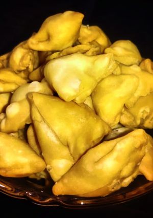 मिनी मसाला समोसे (Mini masala samose recipe in hindi) रेसिपी मुख्य फोटो