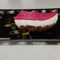 چیزکیک با ژله انار 😋💗-レシピのメイン写真