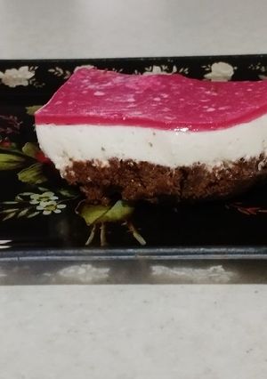 عکسی از دستور چیزکیک با ژله انار 😋💗