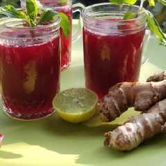 બીટ - ગાજર શોર્ટ્સ (beet-gajar shots recipe in gujarati) રેસીપી મુખ્ય ફોટો