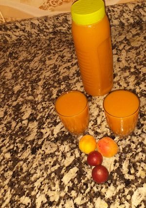 صورة لوصفة عصير المشمش والبرقوق
