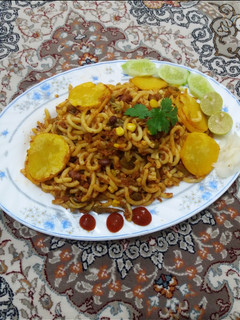 عکسی از دستور ماکارونی خوشمزه مامان پز😋😋