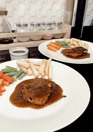Foto resep Steak Tuna dengan Saus Teriyaki