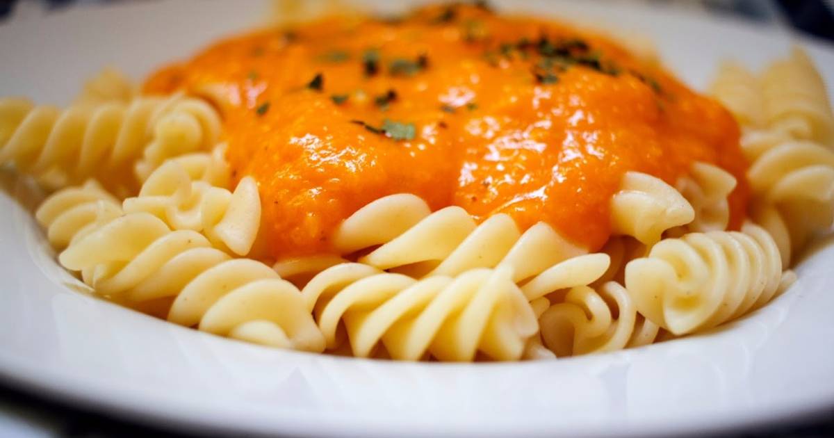 Pasta integral con salsa de calabaza - Recetas para mi bebé