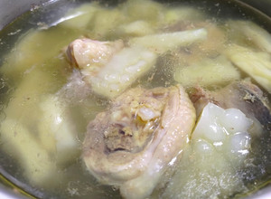 (電鍋)清苦瓜雞湯 的食譜成品照片