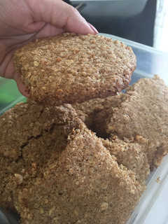 Una foto de Galletitas de Jengibre y limón 🍋