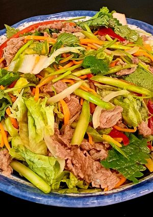 Hình của món Gỏi măng tây, thịt bò.