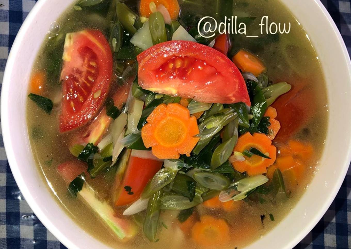 Sup sayur Sajiku