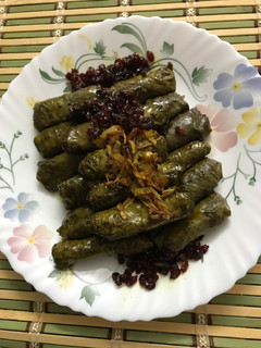 عکسی از دستور دلمه برگ مو
