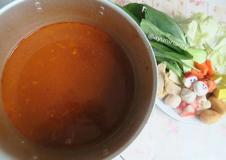 Steam Boat Kuah Tomyum