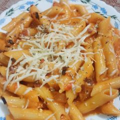 A picture of Pink Sauce PASTA.