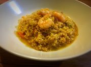 Una foto de bulgur con verdura