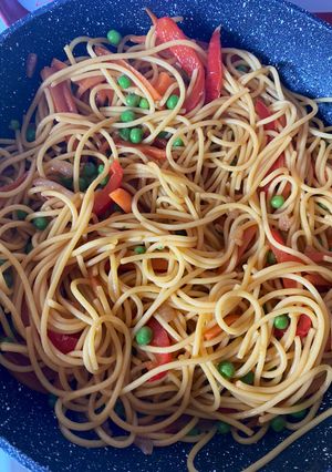 Pirított zöldséges spagetti recept fotója
