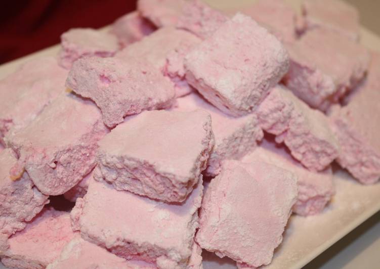 Recipe of Any-night-of-the-week Marshmallows ou guimauves à la fraise inratable