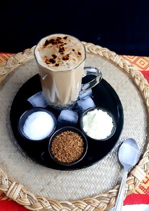 কোল্ড কফি রেসিপির প্রধান ছবি