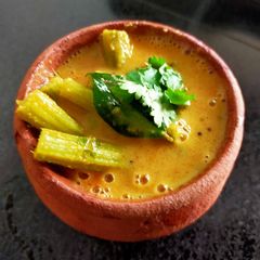A picture of Drumstick Kadhi.