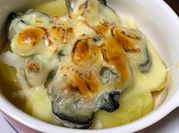 A picture of sake steamed oysters