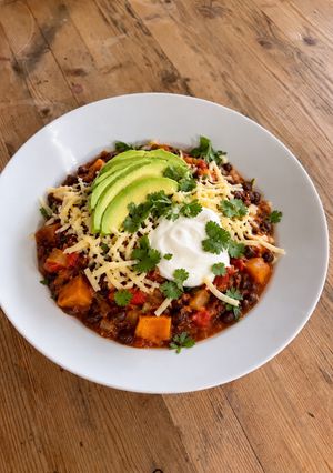 A picture of Smoky sweet potato & black bean chilli.