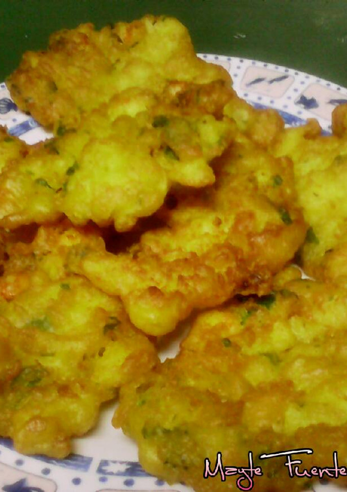 Una foto de Tortillitas de langostinos y pescado