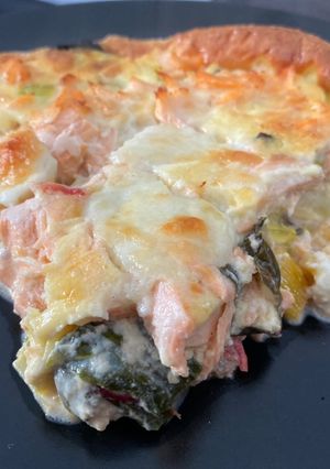 Une photo de Tarte saumon poireaux blettes mozza