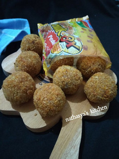Foto resep Bola "Internet" (in**mie telur kornet)