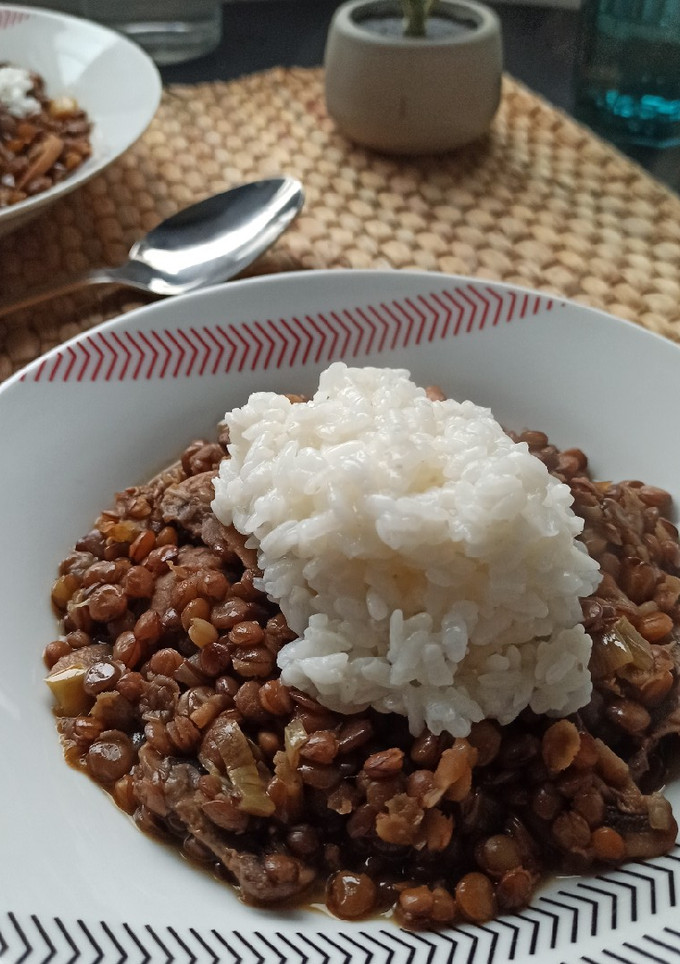 Una foto de Lentejas con arroz