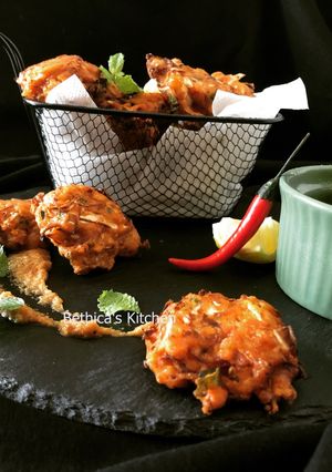 A picture of Cabbage Pakora.