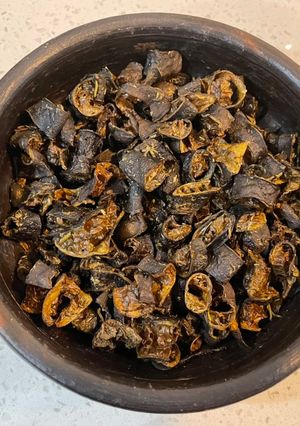 Una foto de Snack crujiente de cochayuyo con finas hierbas