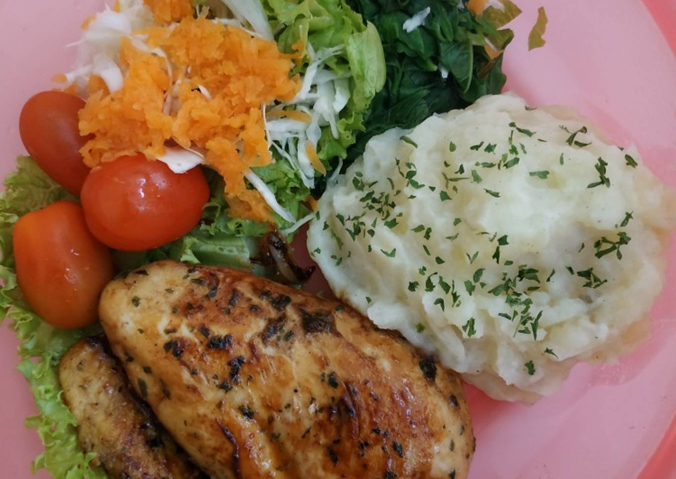 Honey Chicken Grilled with Mashed Potato