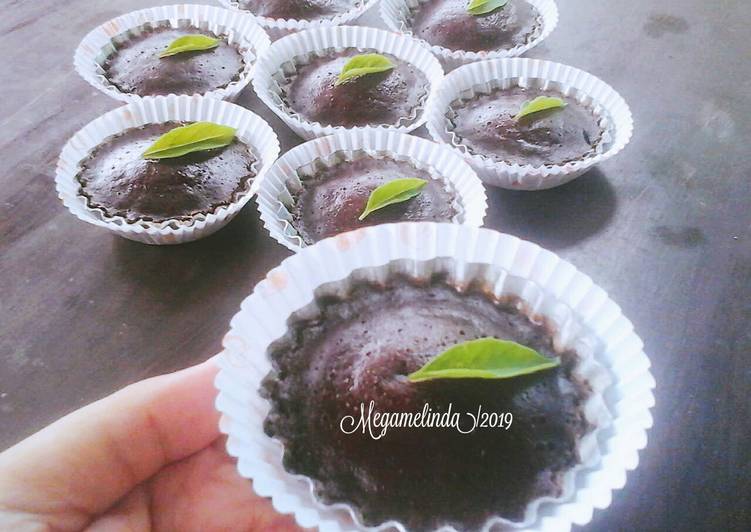 Langkah Mudah untuk Membuat Brownies no oven no mixer eggless🐝 Anti Gagal