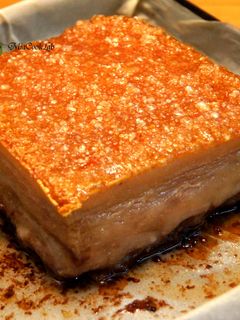 脆皮燒肉 的食譜成品照片