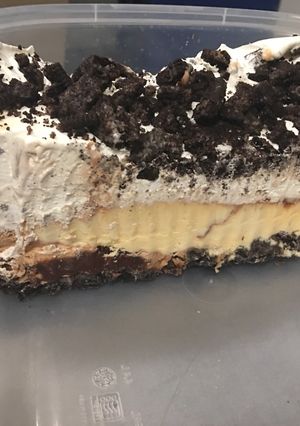 A picture of Oreo (ice cream) Smush.