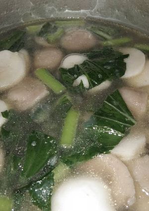 Foto resep Sayur Sop Sawi + Bakso + Bola Ikan untuk menu buka puasa / sahur