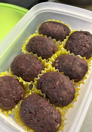 A picture of Ohagi Made in a Rice Cooker.