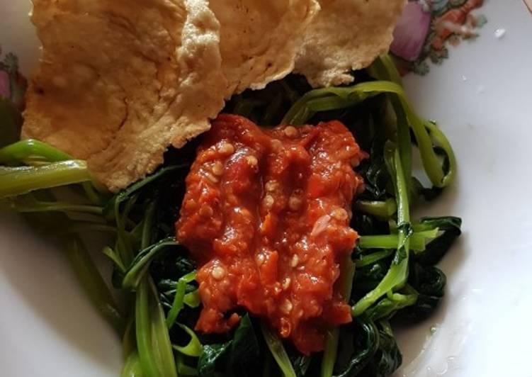 Resep Plecing kangkung, Enak